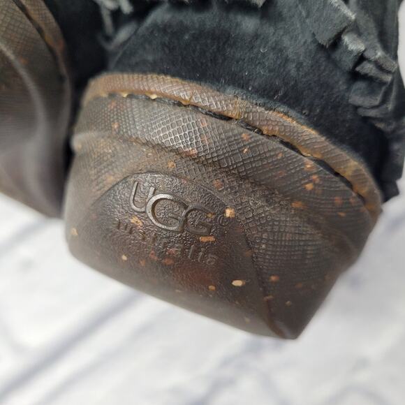 UGG Black Suede Desoto Boots size 7 - Picture 14 of 15